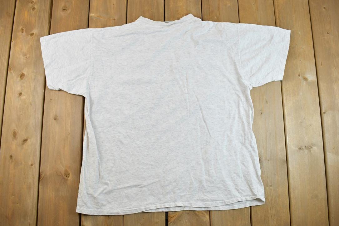 Vintage 1990s Huzzah Valley Souvenir T-Shirt