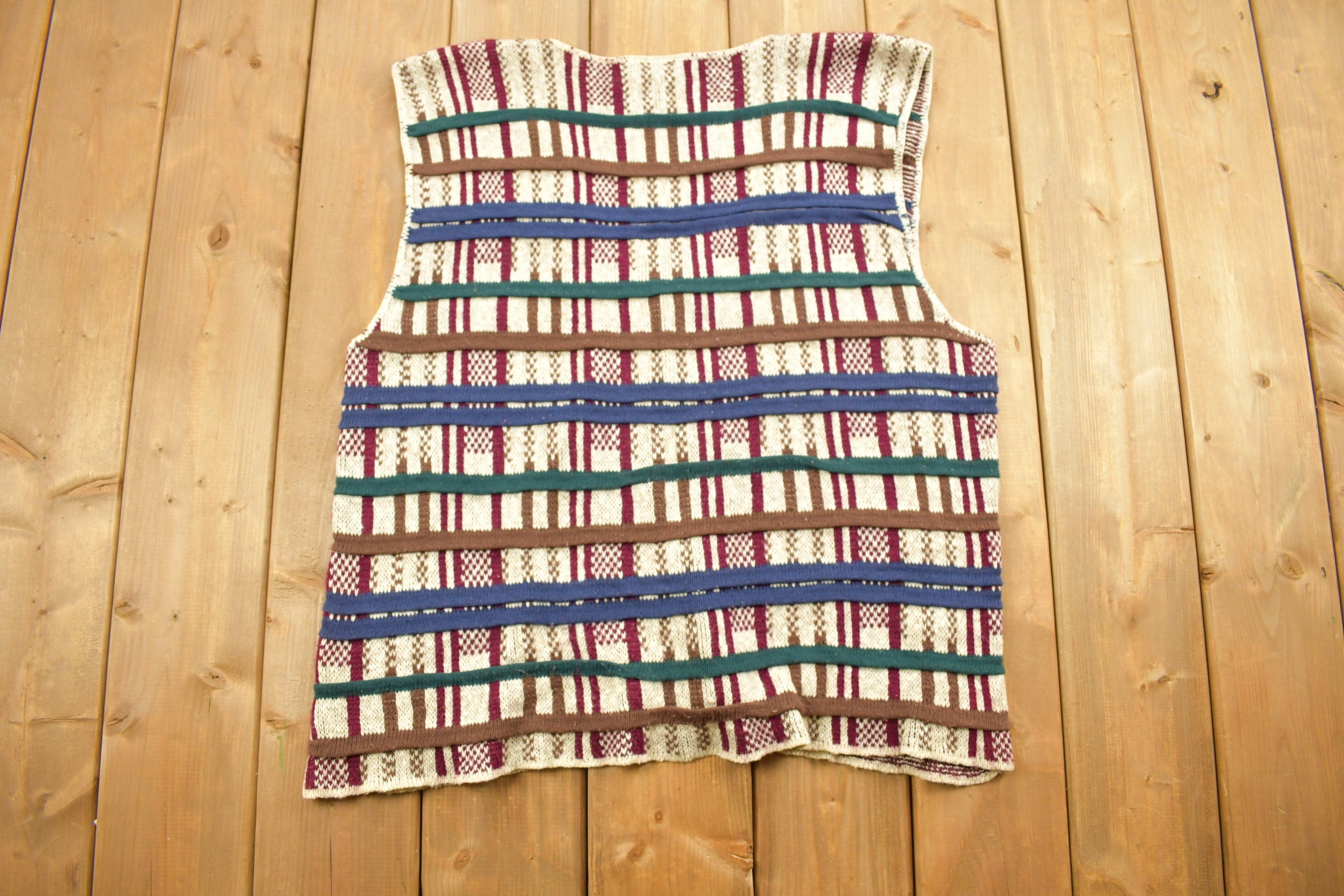 Vintage 1990s Diana Macro Knitted Sweater Vest  Vintage 90s Vest  Pattern Sweater  Knit Vest  Abstract Pattern  Embroidered