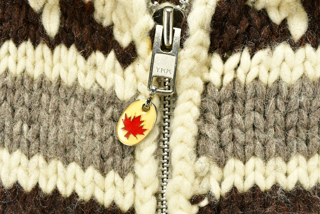 Vintage 1990s Heavy Weight Aztec Pattern Canadian Knitted Sweater