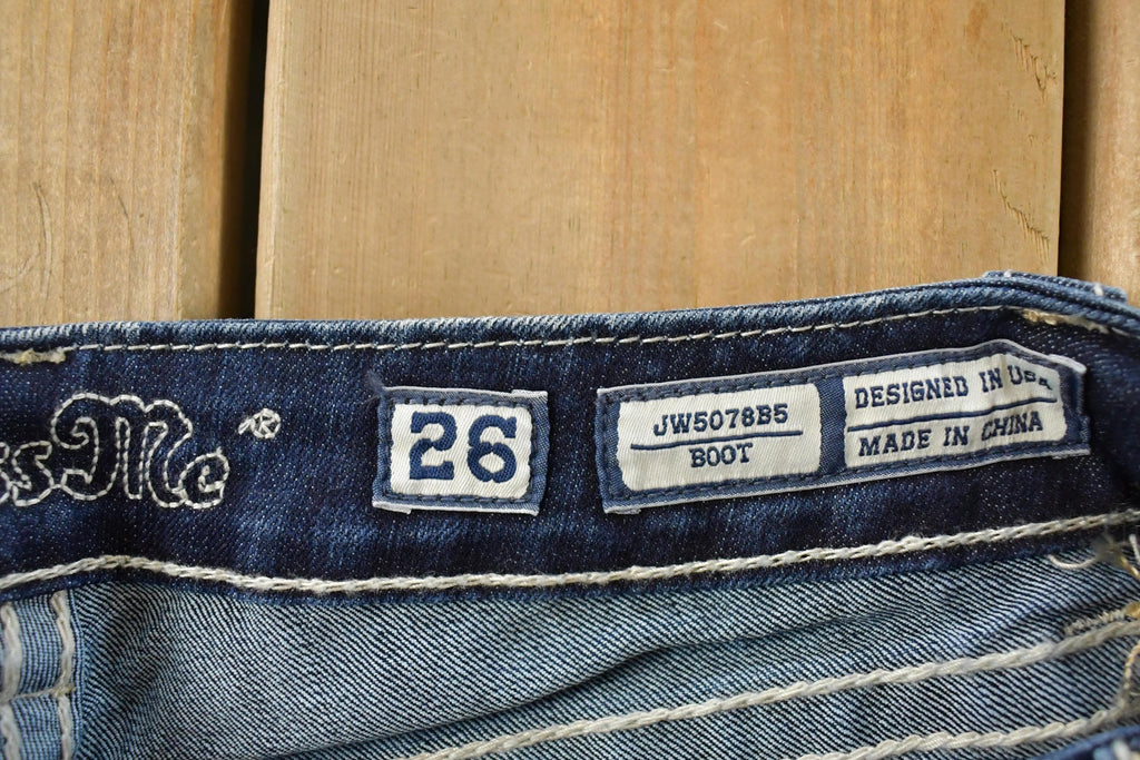 Vintage Y2K Miss Me Bedazzled Low Rise Jeans Women's Size 26x31