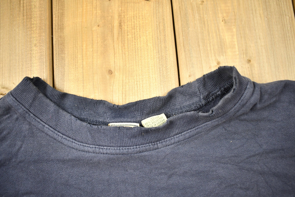 Vintage 1990s Levi's Women's Embroidered Crewneck Sweatshirt