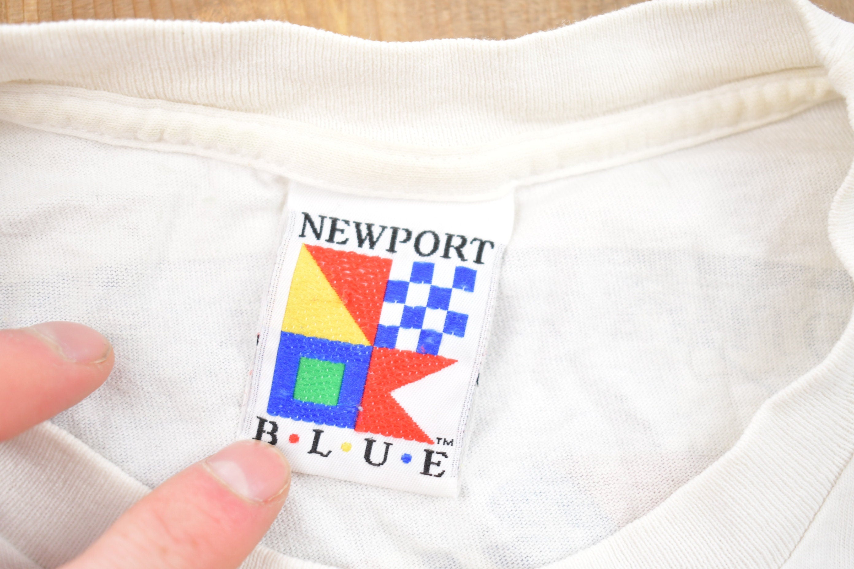 Vintage 1990s Newport Blue Yachtsmen Graphic T-Shirt