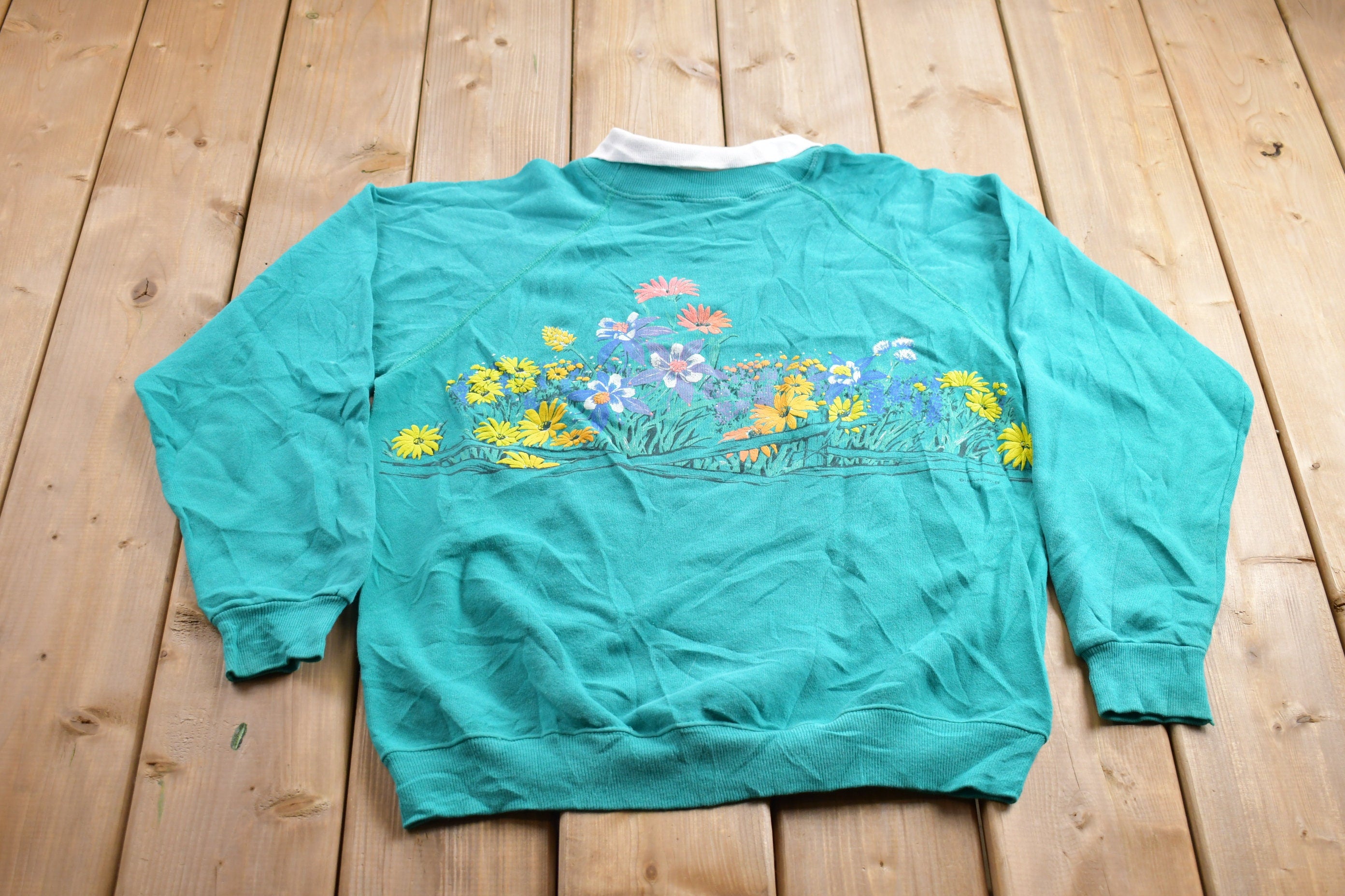 Vintage 1990s Snow Mountain Ranch Lifestyles Collared Floral Sweater