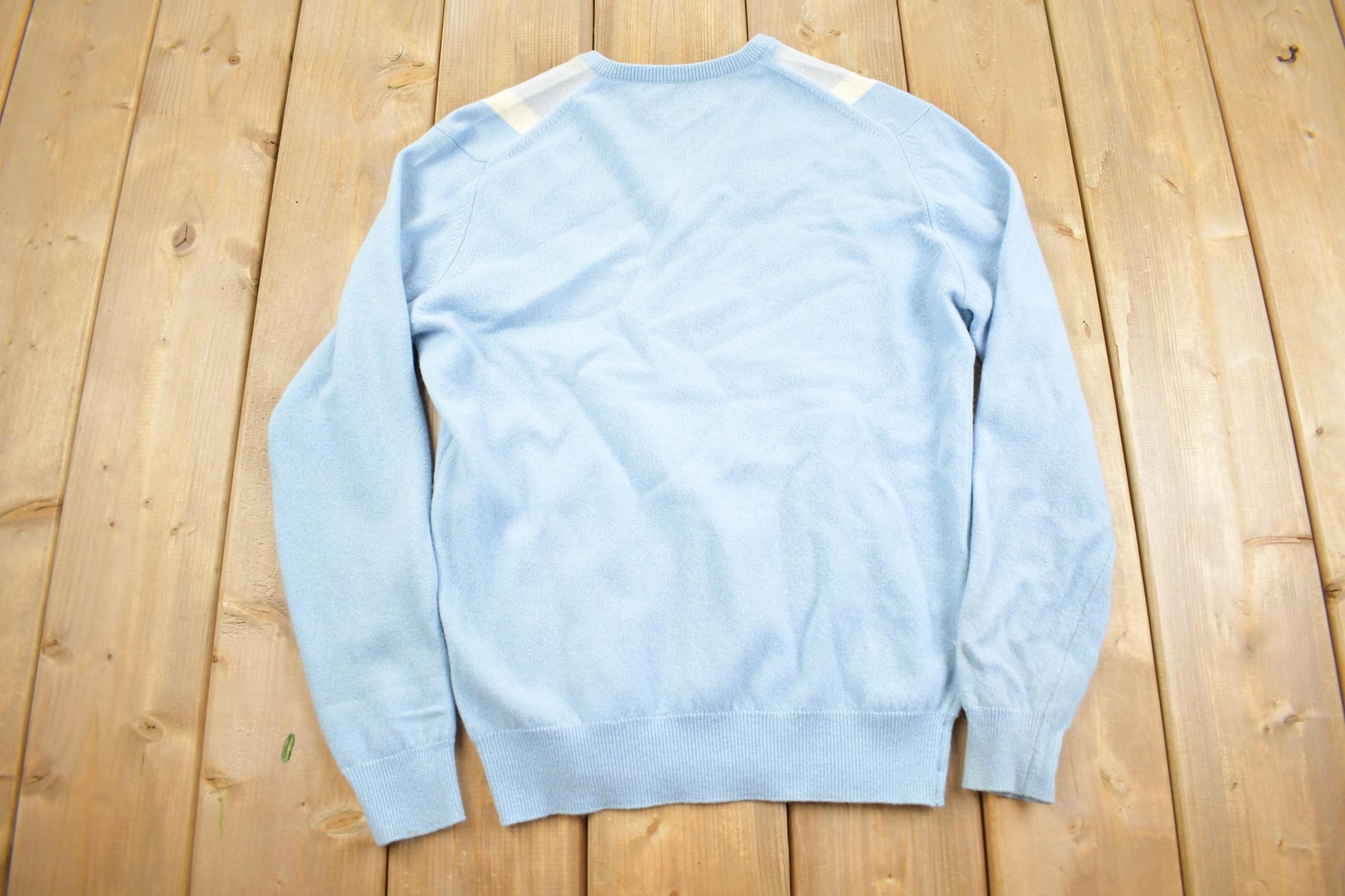 Vintage 1980s Pringle Knit V-neck Sweater Made In Scotland