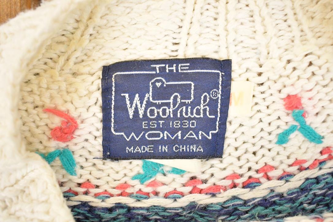 Vintage 1990s Woolrich Chunky Knit AOP Farm Theme Crewneck Sweater Women's S