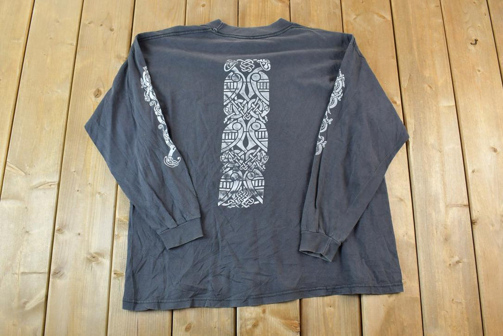 Vintage 1990s Abstract Pattern Church Pattern Crewneck Sweatshirt