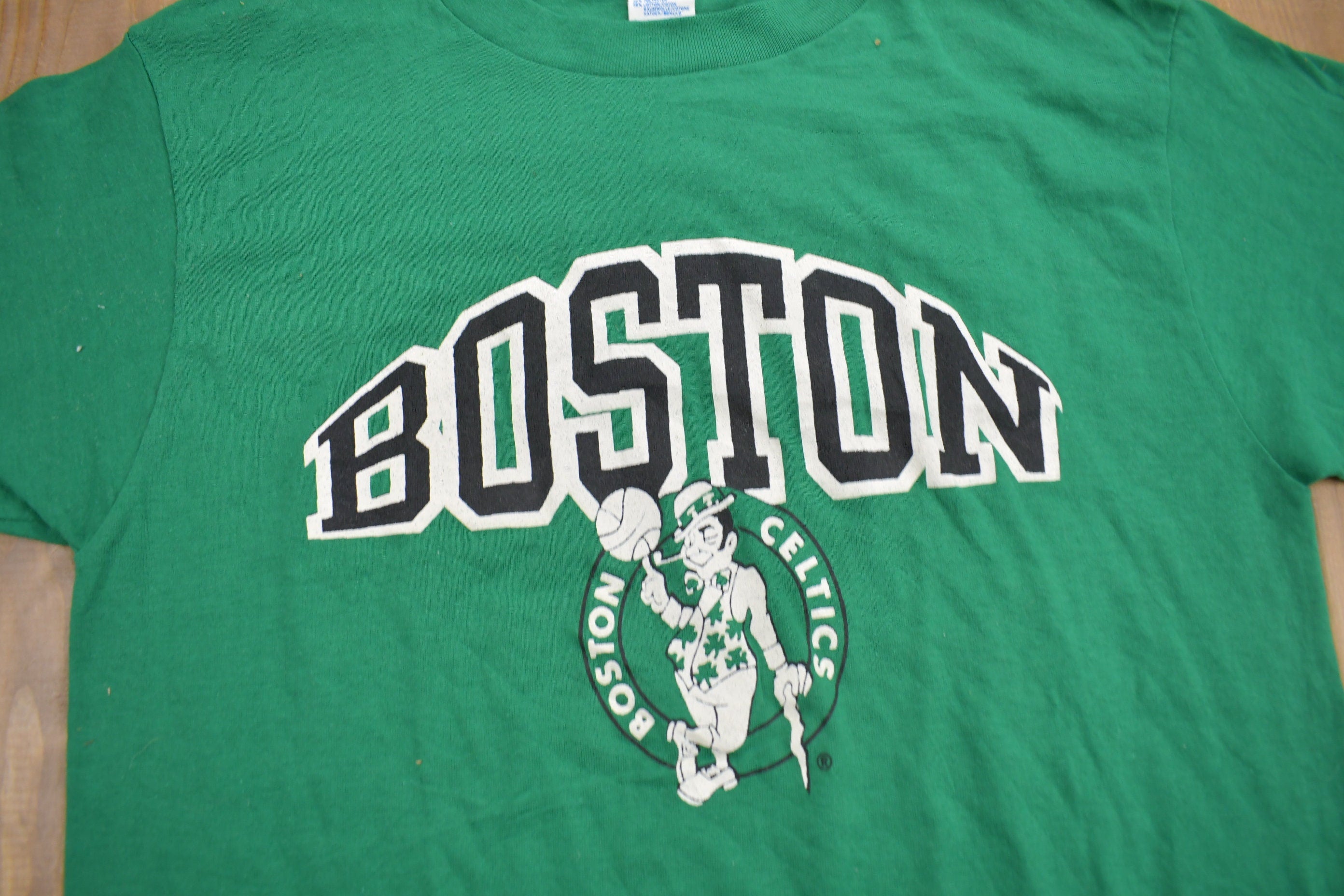 Vintage 1980s Deadstock Boston Celtics NBA Champion T-Shirt