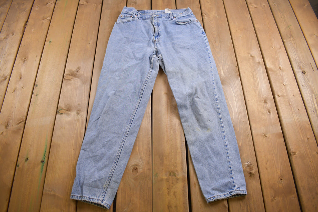 Vintage 1990s Levi's 550 Red Tab Jeans Size 31 x 29 / 90s Denim / Streetwear Fashion / Vintage Denim / Jeans / Light Wash / Vintage Levi's