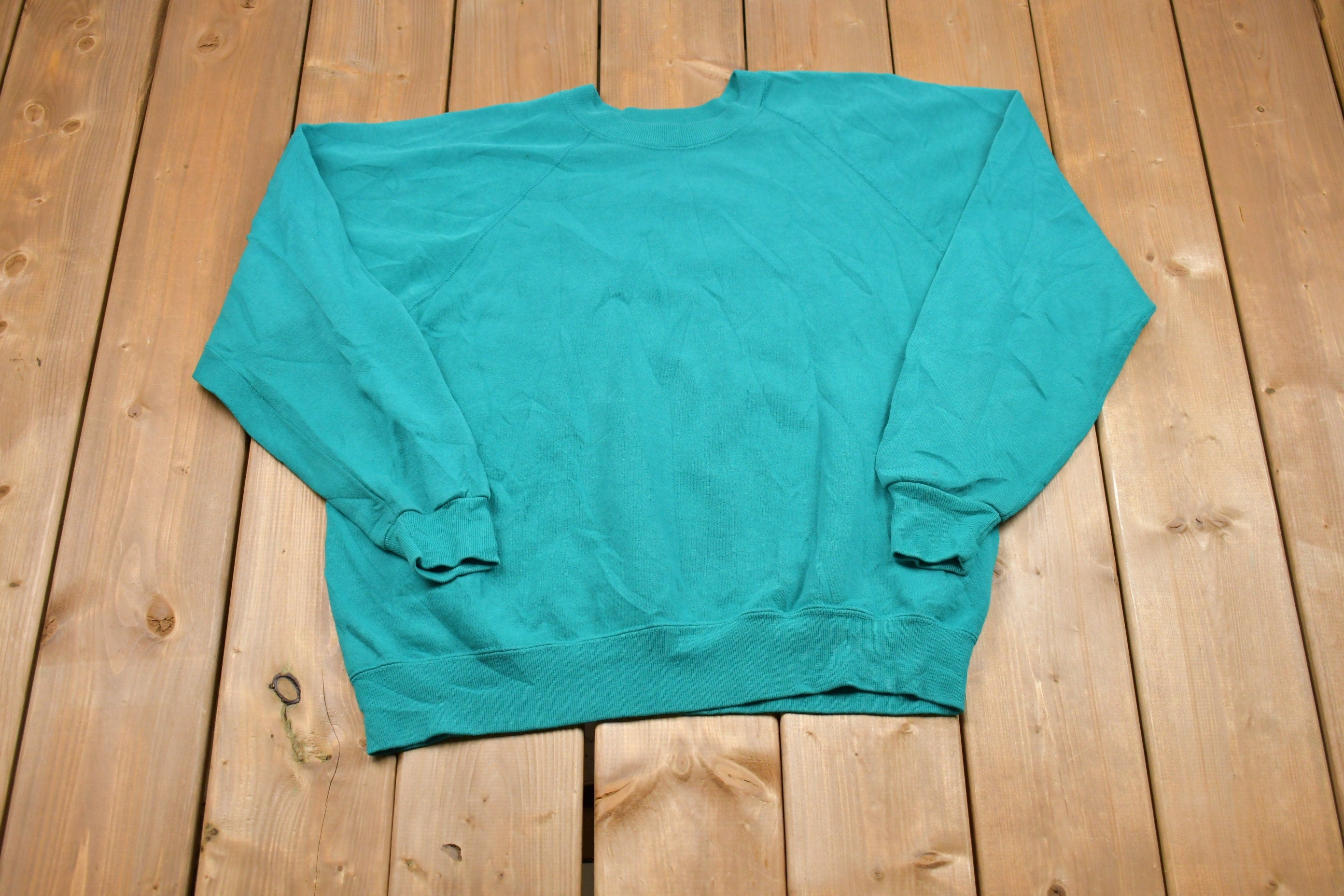 Vintage 1980s Blank Raglan Crewneck Sweatshirt