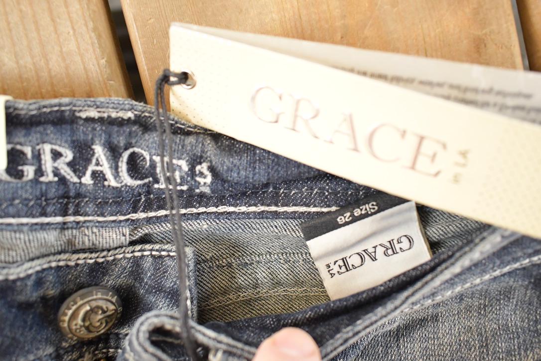 Vintage Deadstock Y2K Grace In LA Bedazzled Bootcut Low Rise Jeans Women's Size 26 x 32