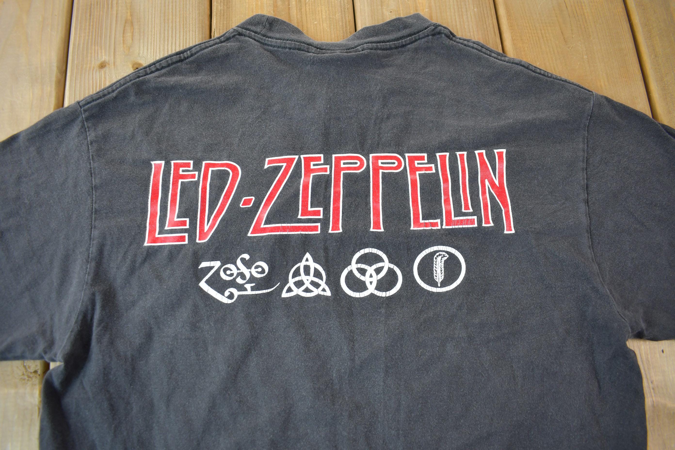 Vintage 2004 Led Zeppelin Zoso Graphic Artimonde Band Tee