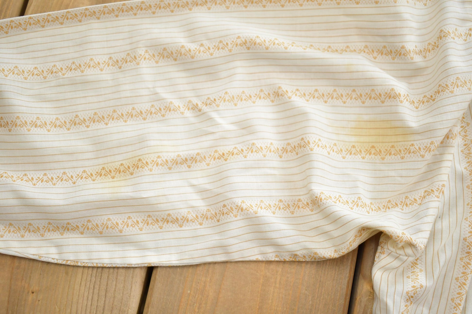 Vintage 1990s Arrow Belmont Pacer By Arrow Patterned Formal Casual Long Sleeve Button up