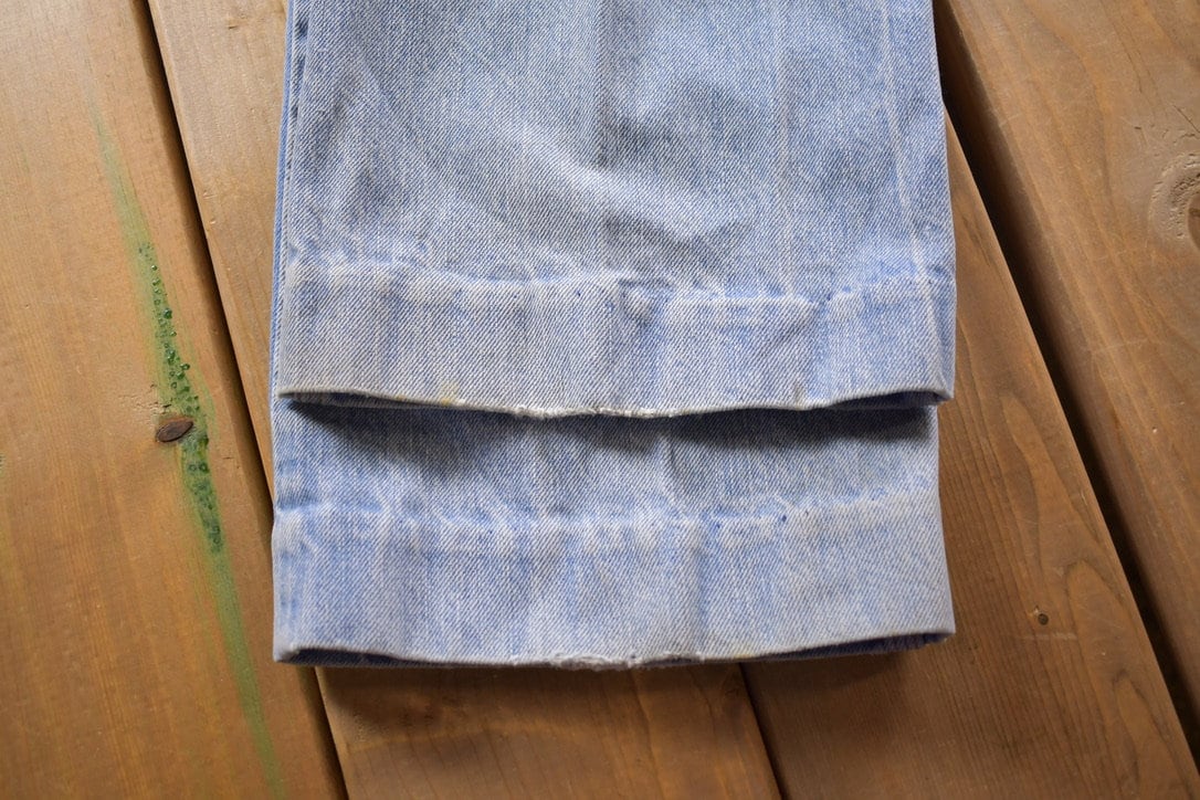 Vintage 1990s Embroidered Levi's Black Tab Denim Jeans Size 26 x 29