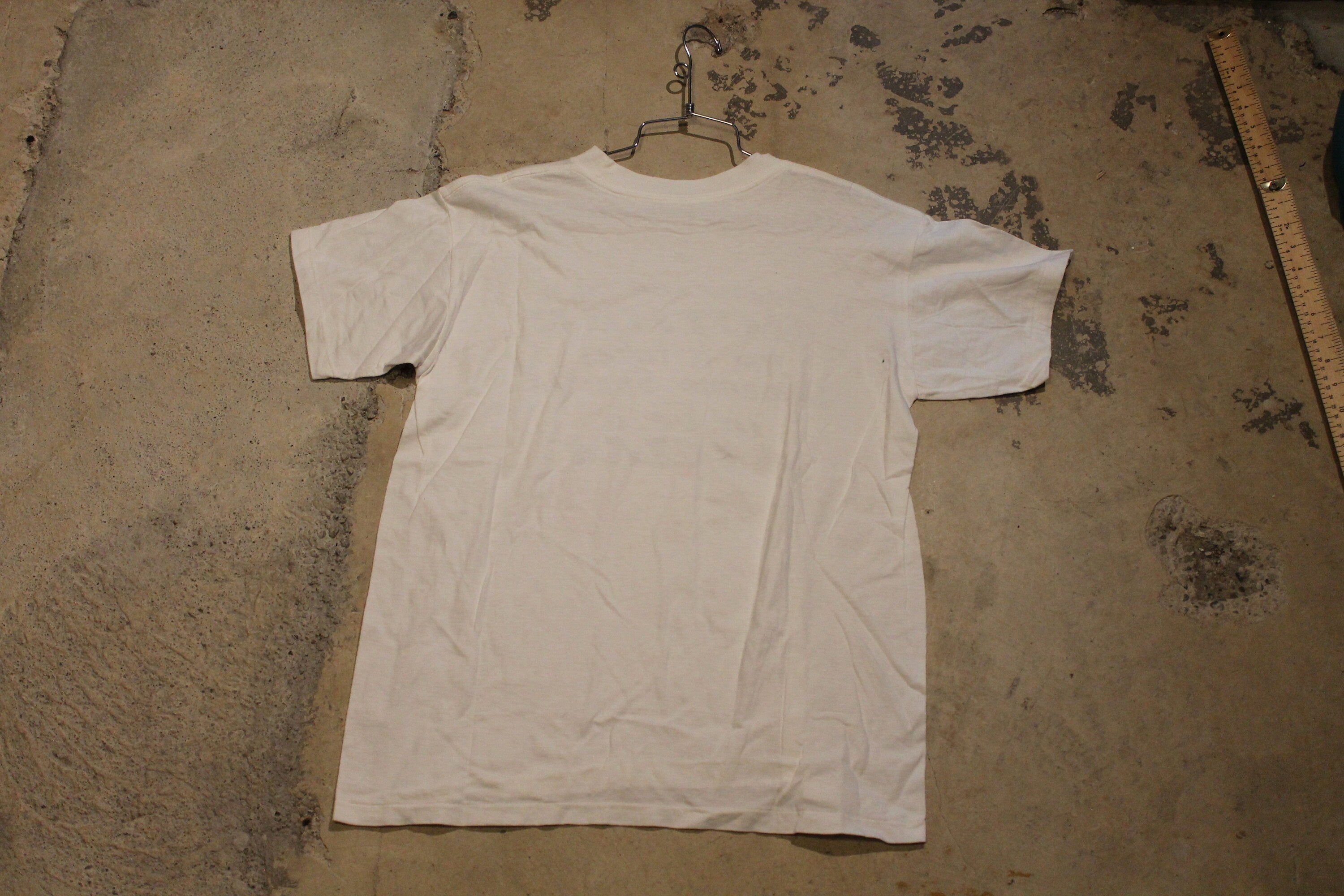 Vintage 1990s Mother Theme Graphic T Shirt / Single Stitch / Anyone Can Be A Mother / 80s / 90s / Streetwear Fashion
