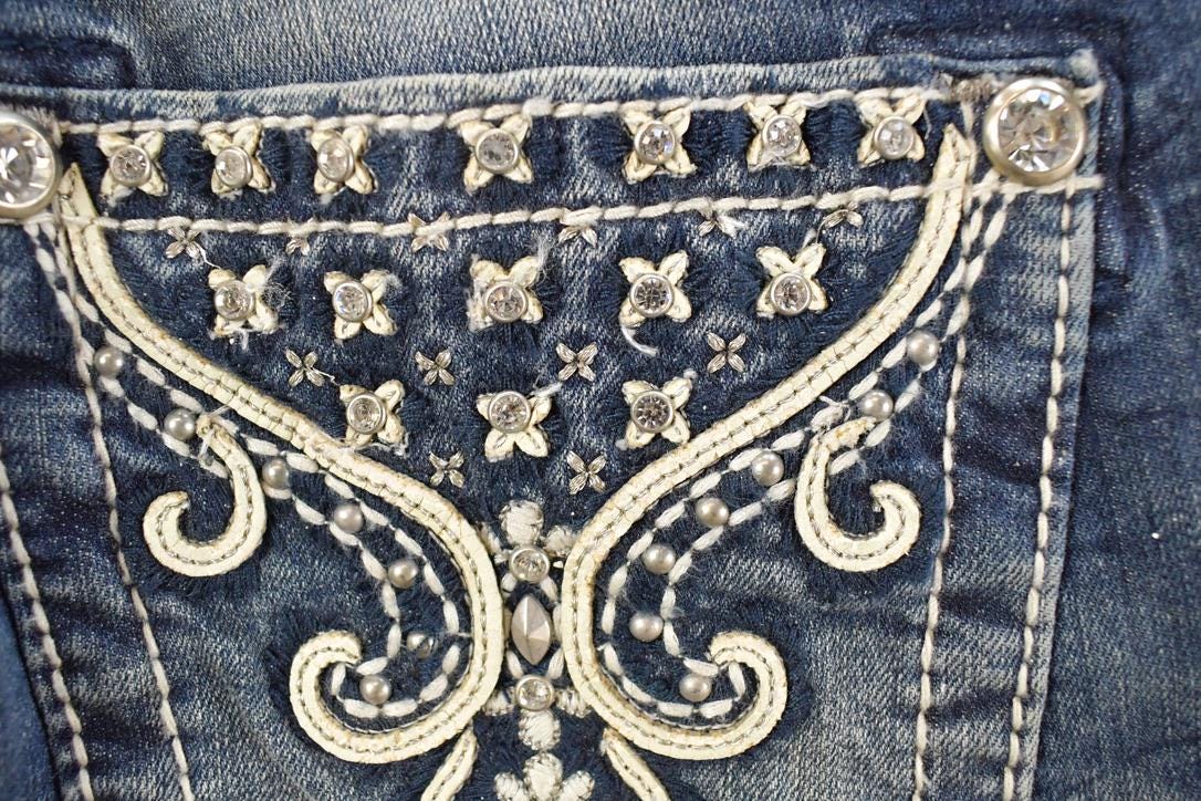 Vintage Deadstock Y2K Miss Me Bedazzled Low Rise Jeans Women's Size 26x31