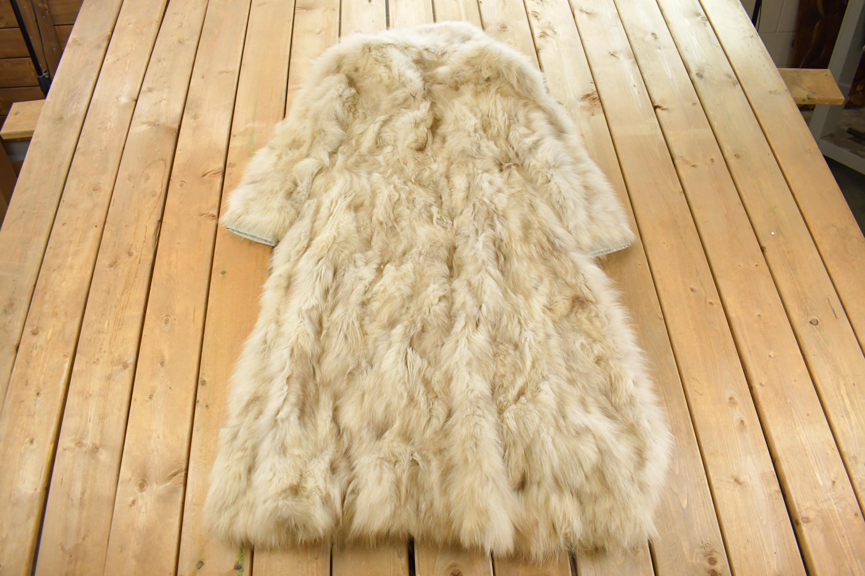 Vintage 1970s Beth Glaser Embroidered Full Length White Fox Fur Coat Women's Large