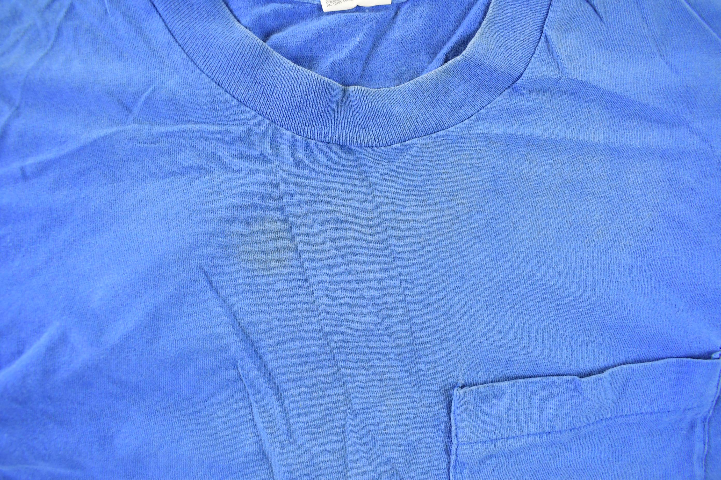 Vintage 1990s Fruit of the Loom Blank Pocket T-Shirt Men's Medium
