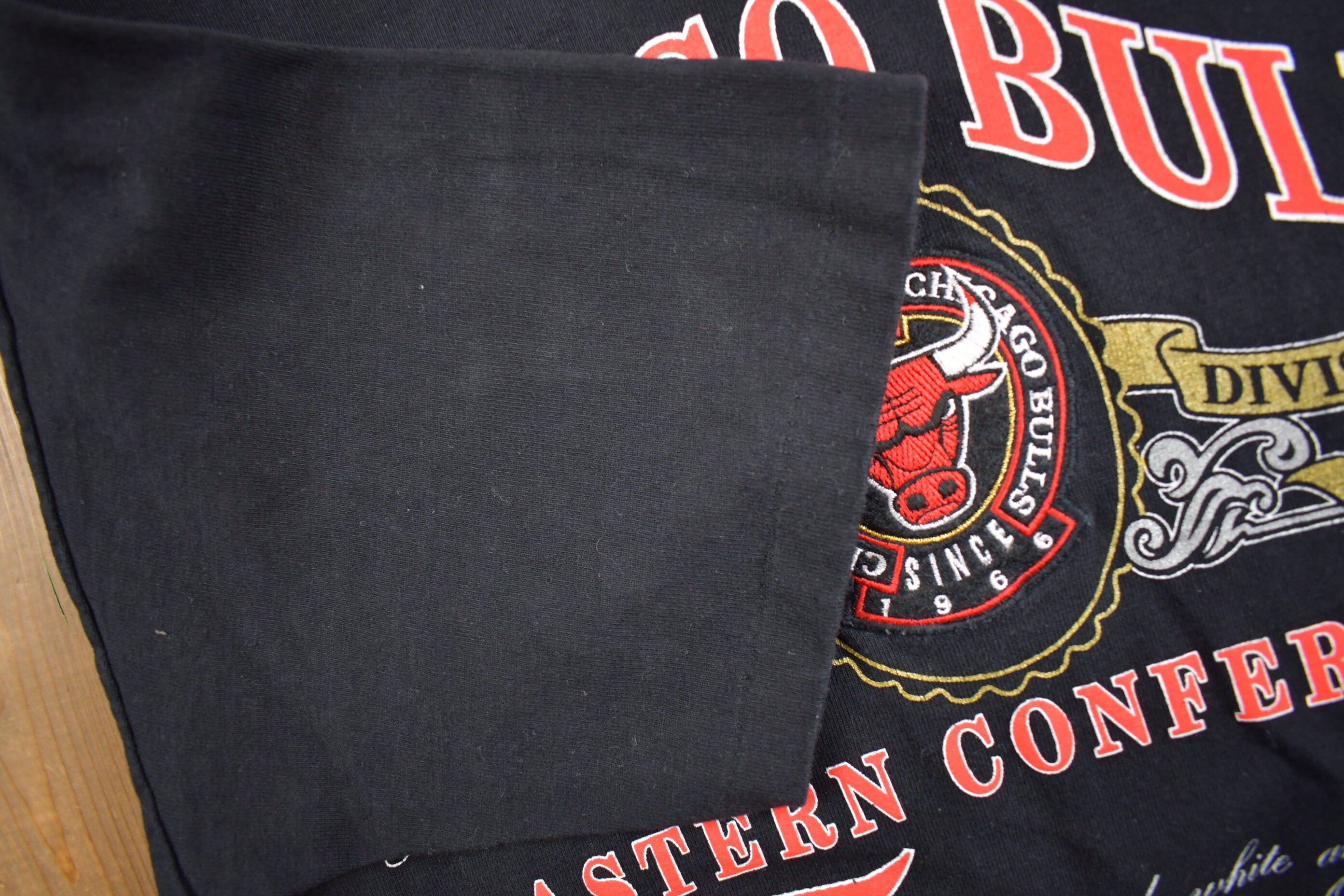 Vintage 1991 Chicago Bulls NBA Embroidered T Shirt Single Stitch