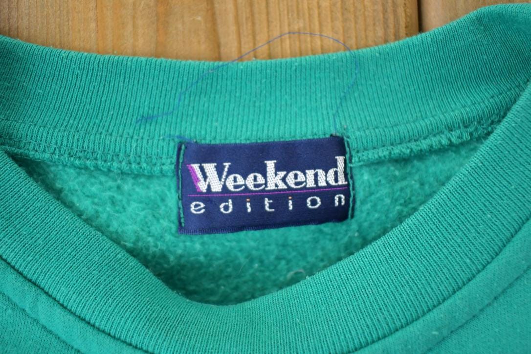 Vintage 1990s Weekend Edition Window Cat Crewneck
