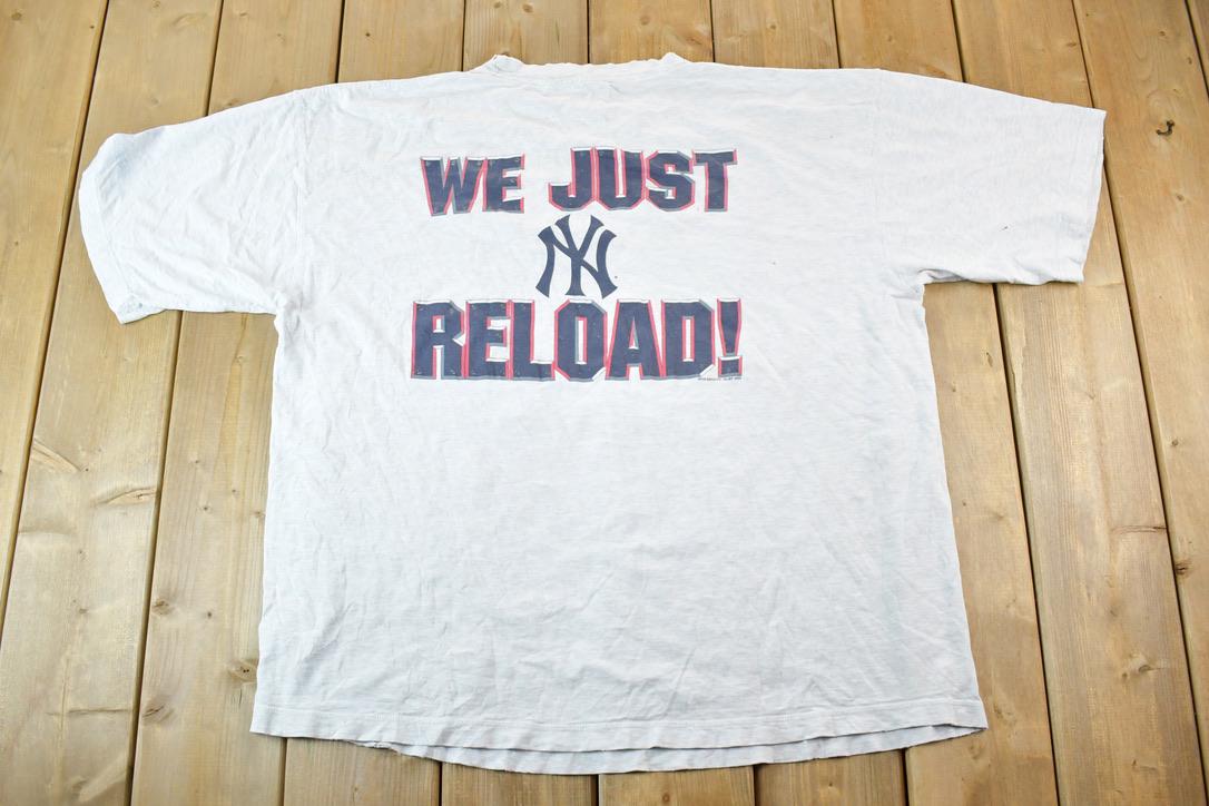 Vintage 2000 New York Yankees MLB Graphic Single Stitch T-Shirt