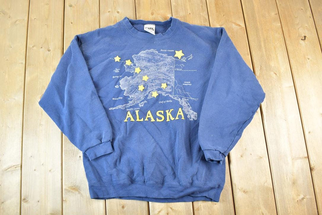 Vintage 1990s Alaska Souvenir Stars Crewneck Sweatshirt Made In USA