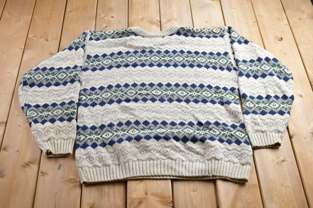 Vintage 1990s Abstract Pattern Knitted Crewneck Sweater / Vintage 90s Crewneck / All Over Pattern / 90s Knit / Sweatshirt / Abstract Pattern