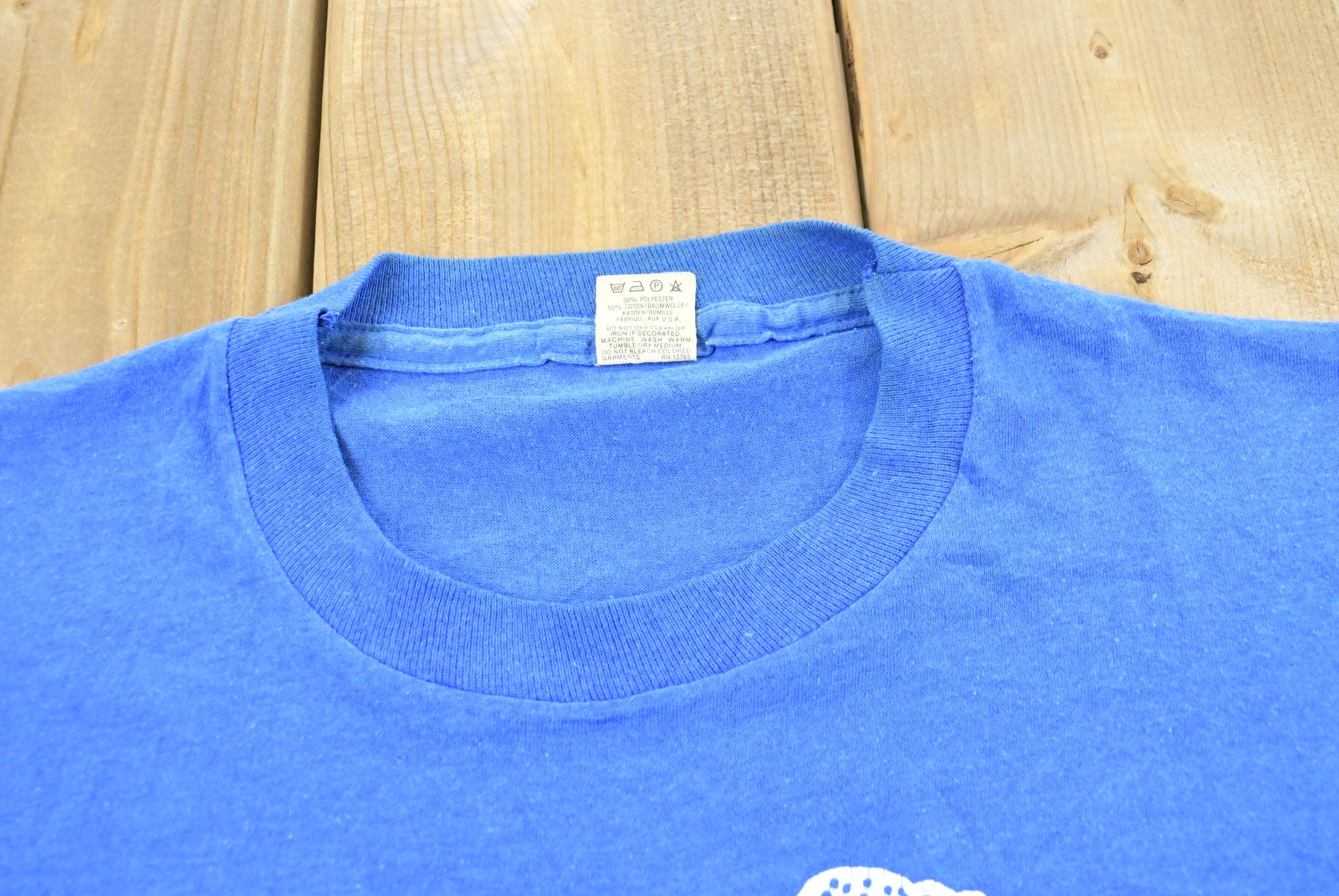 Vintage 1990s Leeds Package Store Beer Souvenir Promotional T-Shirt Men's S / Made in USA / Bar Tee / 90s Streetwear / Screen Stars