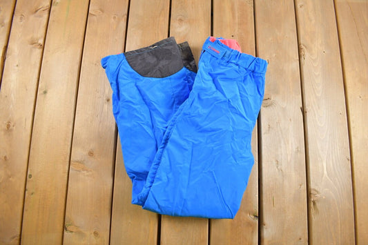 Vintage 1980s Columbia Sportswear Women's Snow Pants Size M / Ski Pants / Windbreaker Pants / Retro Style