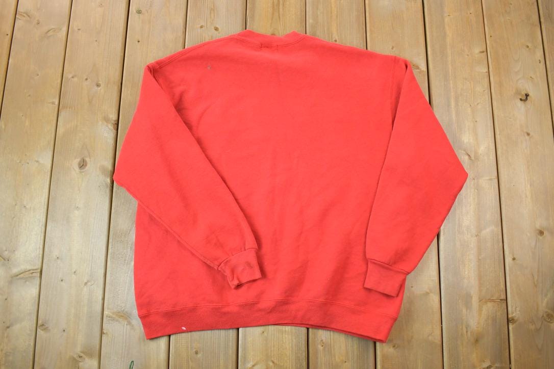 Vintage 1990s Neiman Marcus Russell Crewneck Sweatshirt / 90s Crewneck / Made In USA / Streetwear / Embroidered