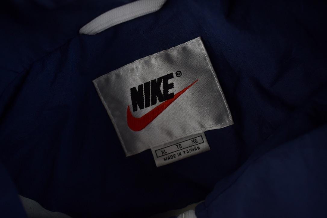 Vintage 1990s Nike Mini Swoosh Zip Up Windbreaker Jacket