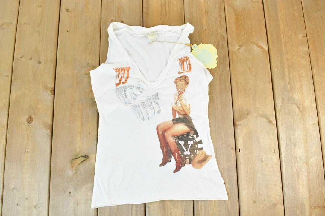 Deadstock Women Vintage Vigoss Y2K T-Shirt
