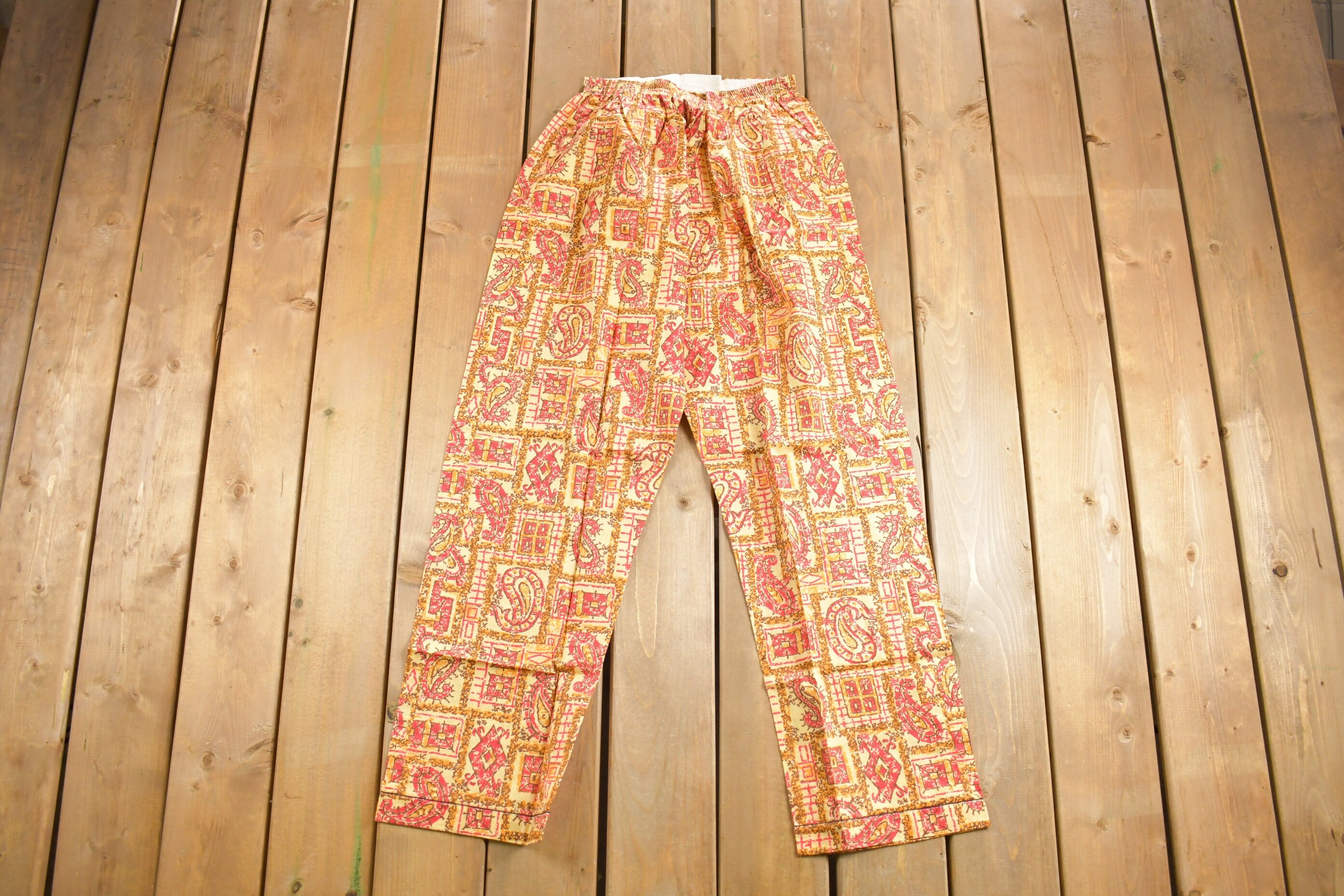 Vintage 1960s Champion Paisley Pyjama Set  All Over Print  1960s Button Up  Vintage Pyjama  Lounge Wear  60s Pyjama Set  Top  Bottoms