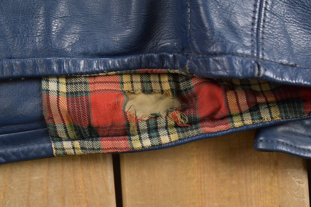 Vintage 1970s Lyuu Gold Leather Jacket