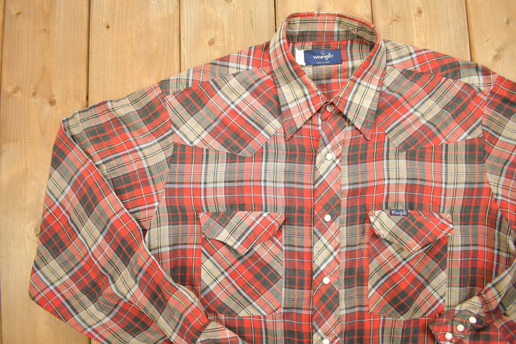 Vintage 1990s Wrangler Plaid Button Up Shirt