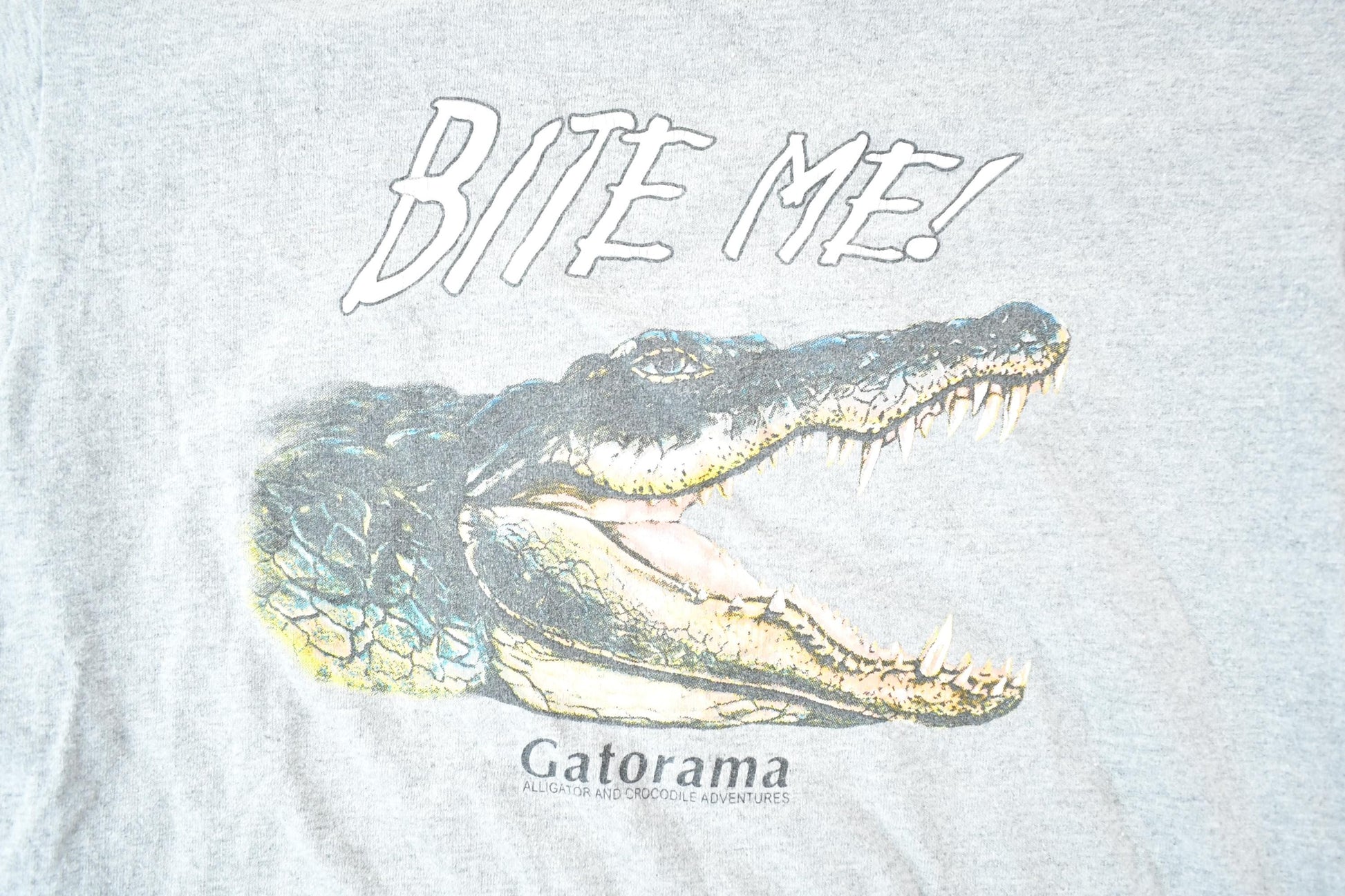 Vintage 1990s Bite Me Gatorama Souvenir T-Shirt Youth L / Made In USA / Vintage Kids Vacation Tee / Rare Destination Tee / Summer Shirt