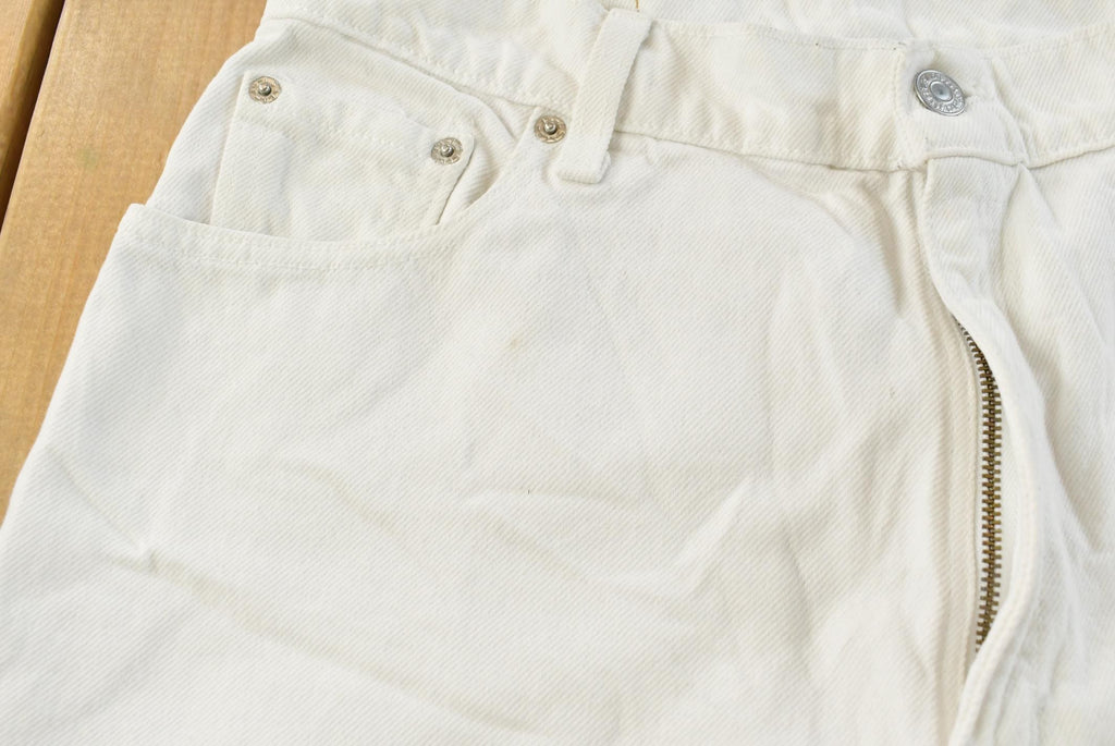 Vintage 1990s Levi's 550 Relaxed Fit Tapered Leg Denim White Jeans Size 22 x 24.5 / 90s Levi's / Made in USA / Streetwear