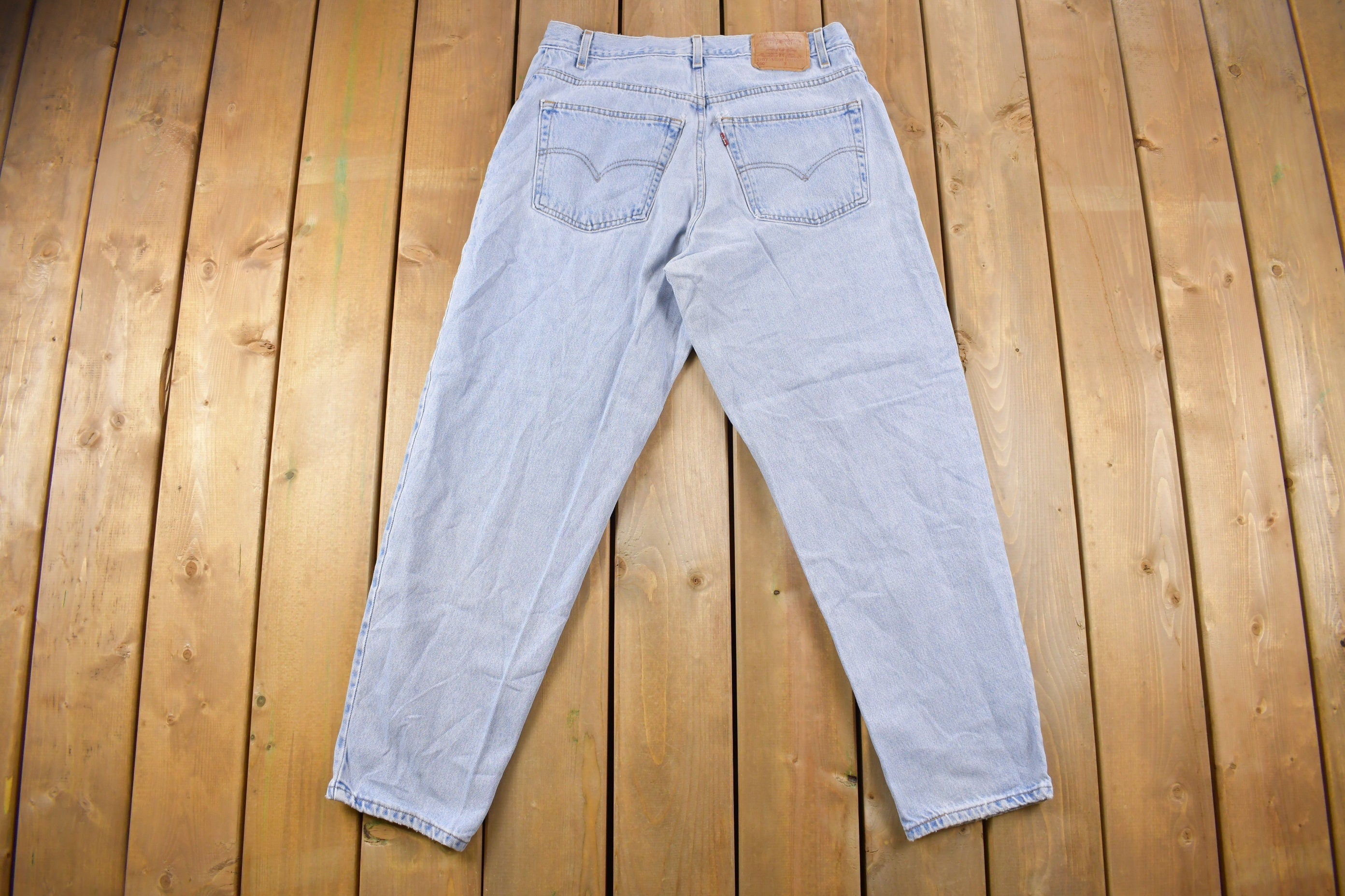 Vintage 1990s Levi's 560 Red Tab Distressed Jeans Size 34 x 30