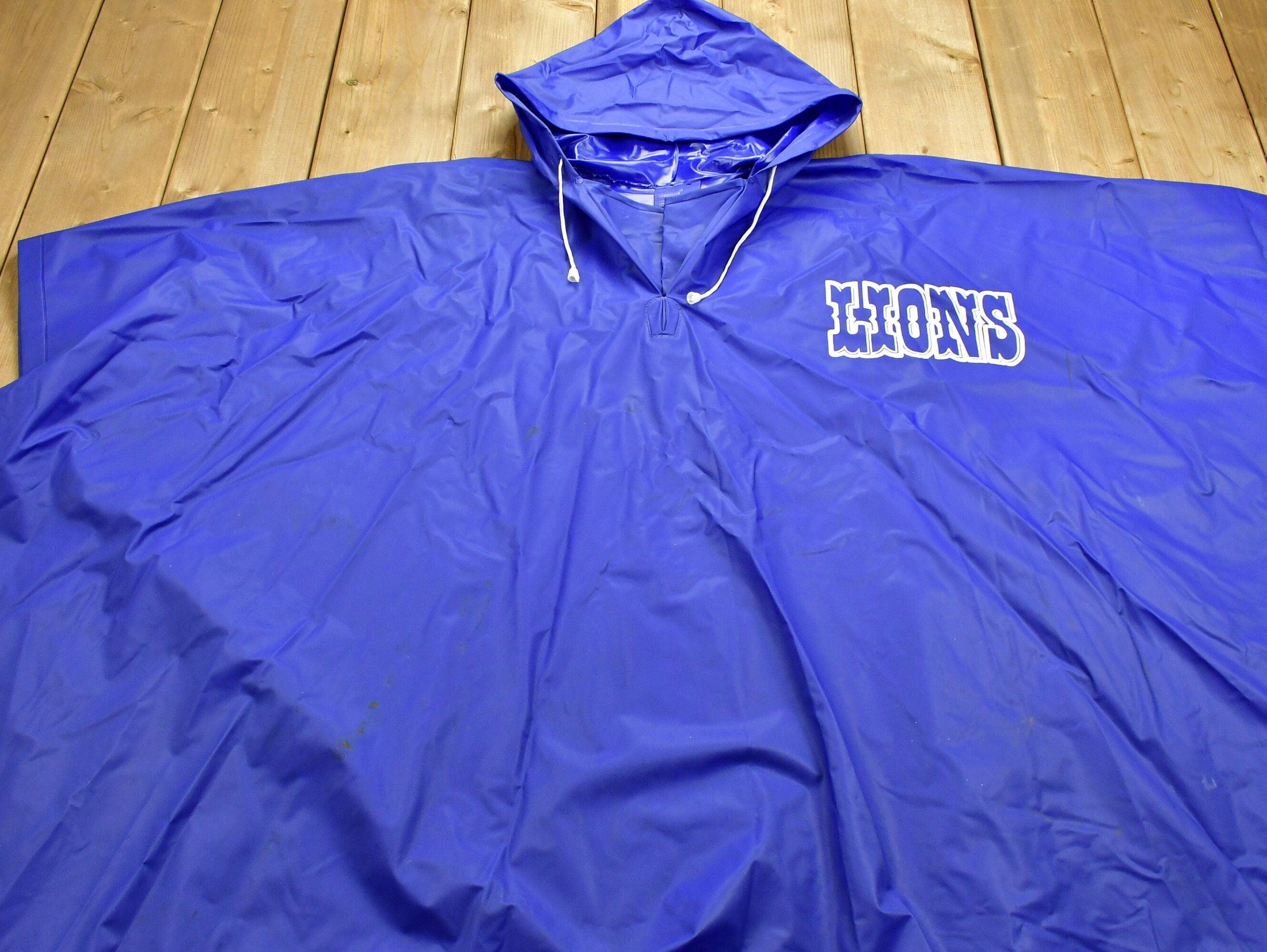 Vintage 1990s Detroit Lions NFL Massive Rain Poncho