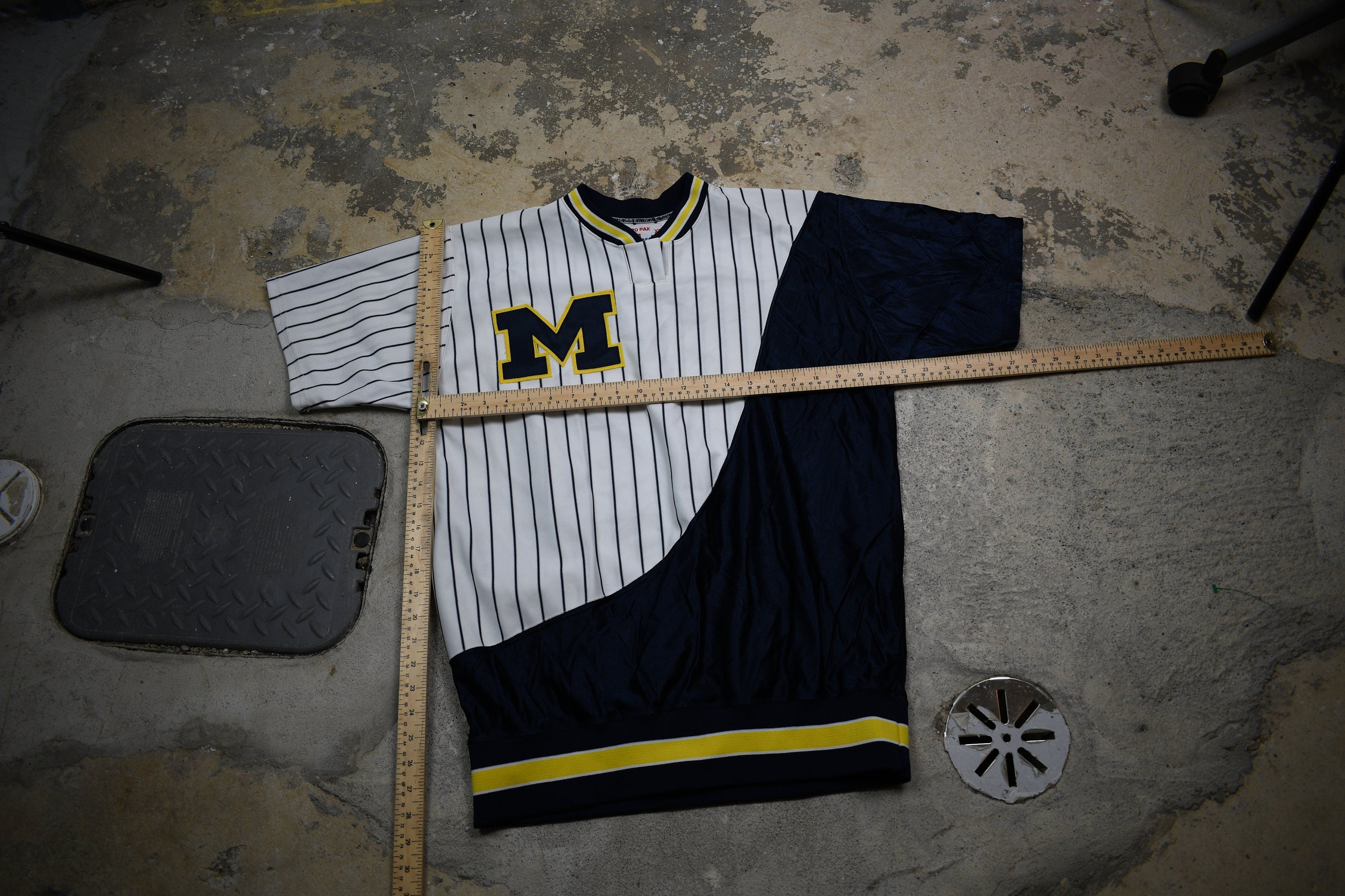 Vintage 1990s University Of Michigan Wolverines Color Block Jersey