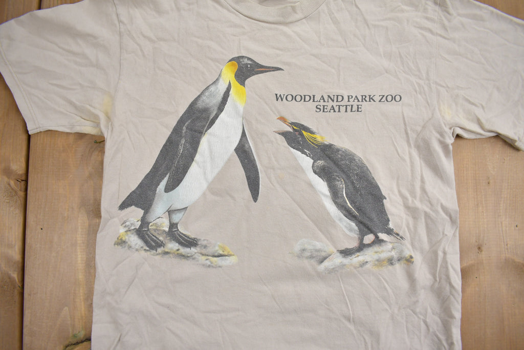 Vintage 1990s Woodland Park Zoo Seattle Penguins Graphic T-Shirt