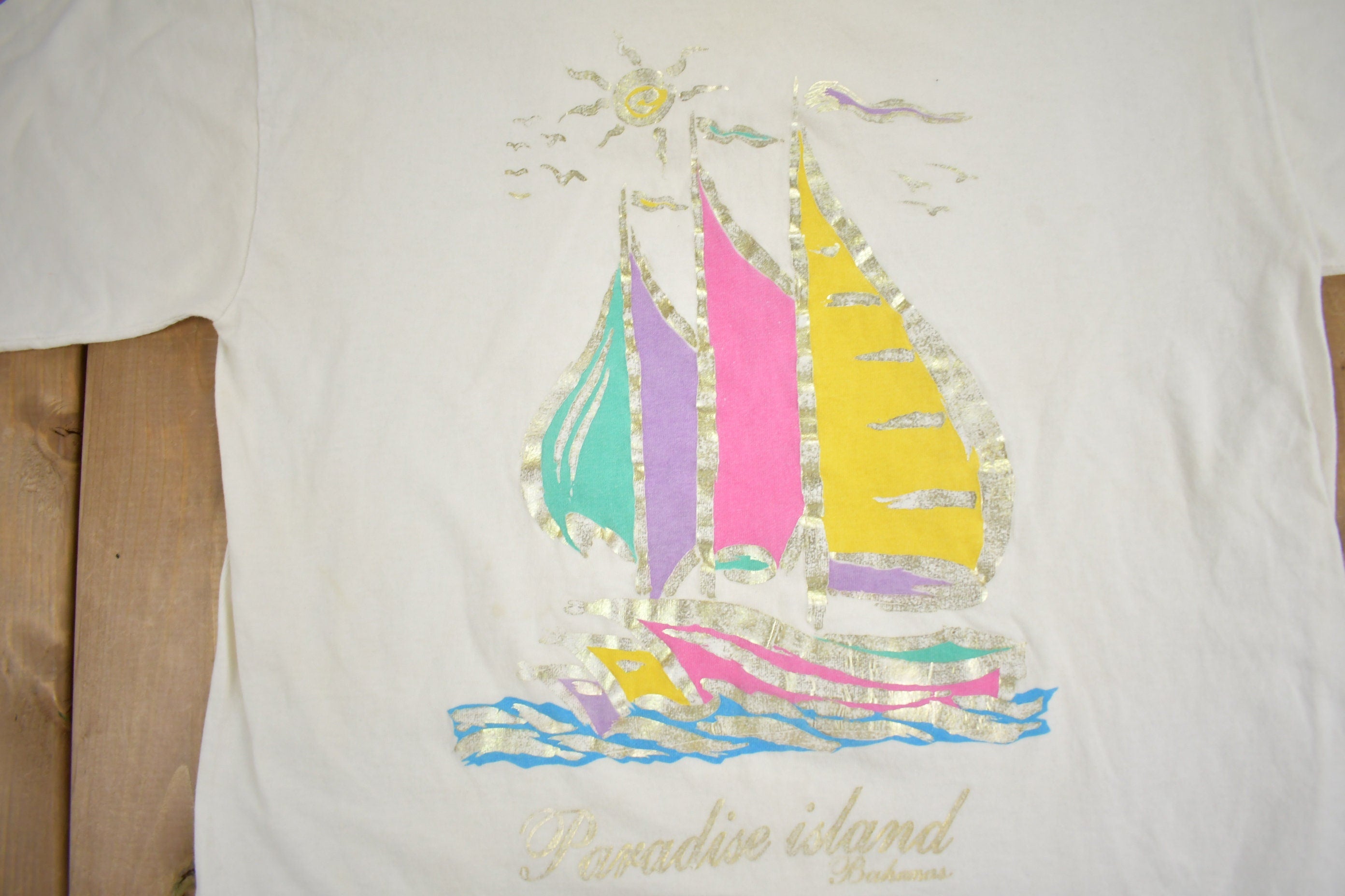 Vintage 1990s Paradise Island Bahamas Souvenir T Shirt