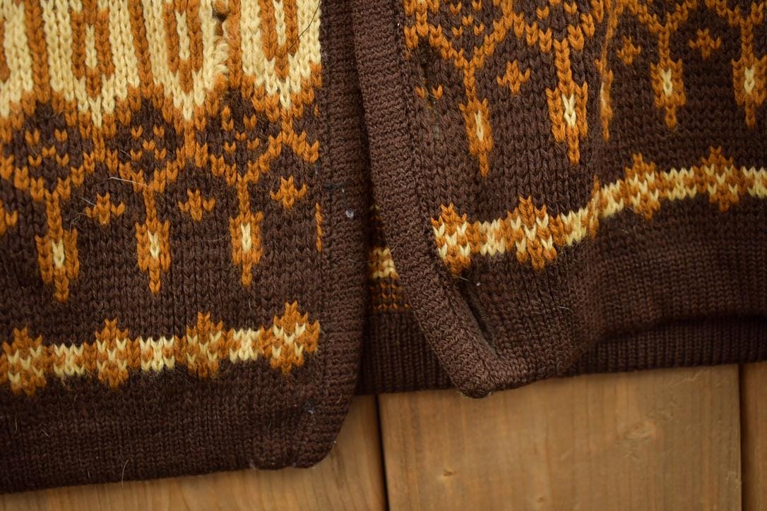 Vintage 1950s Hand-Knit Pattern Cardigan Sweater