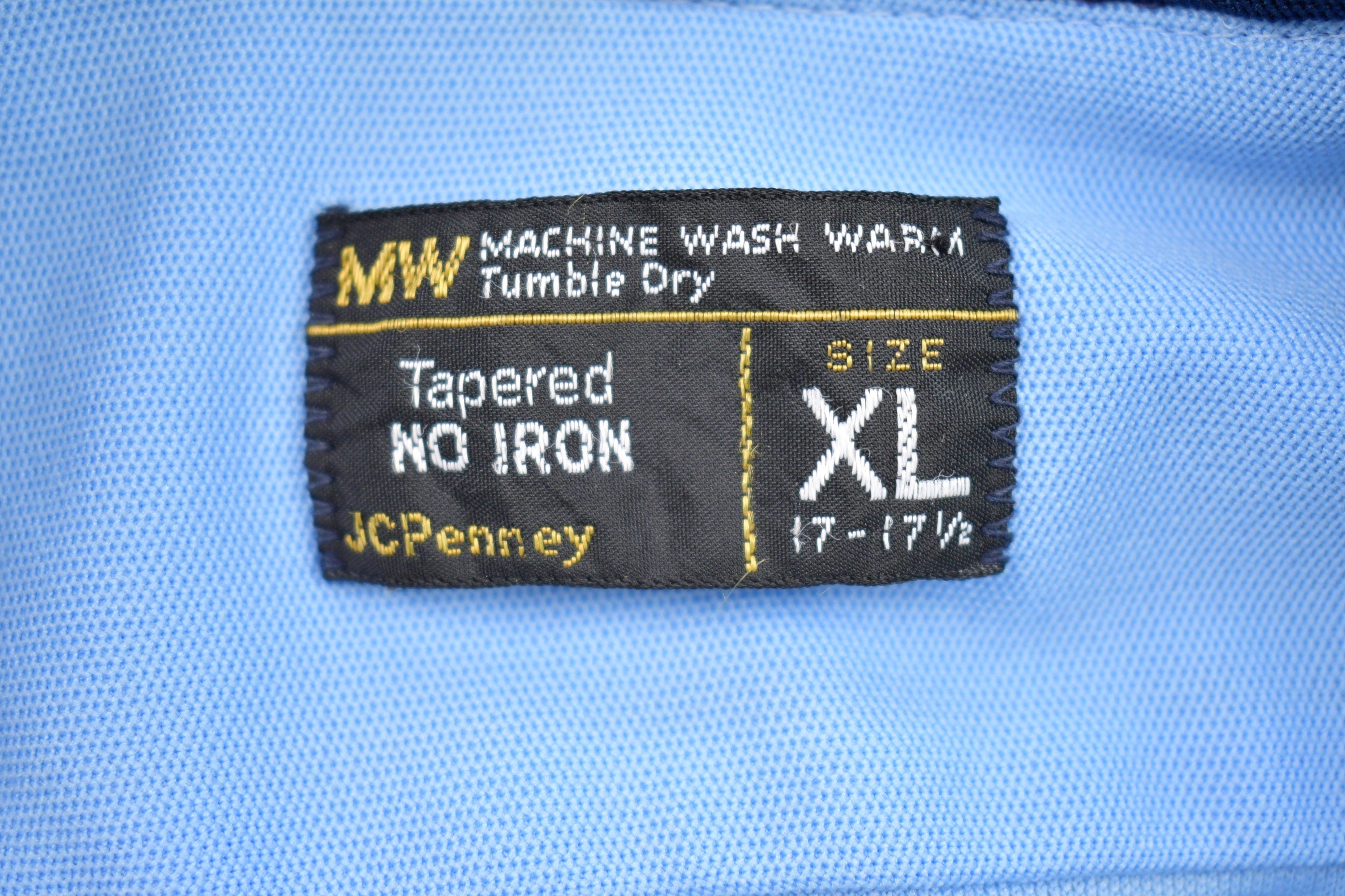 Vintage 1980s J.C Penney Tapered Blue Button Up Shirt