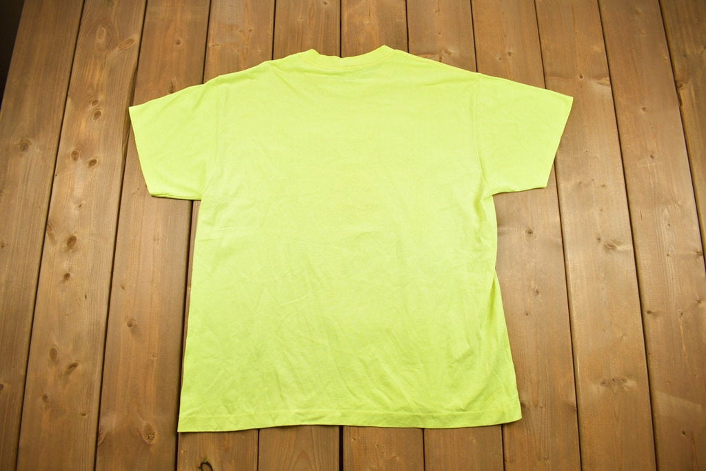 Vintage 1980s University of North Carolina Collegiate T-Shirt / NCAA Tee / Americana / Sportswear / Vintage Basketball / 80s UNC