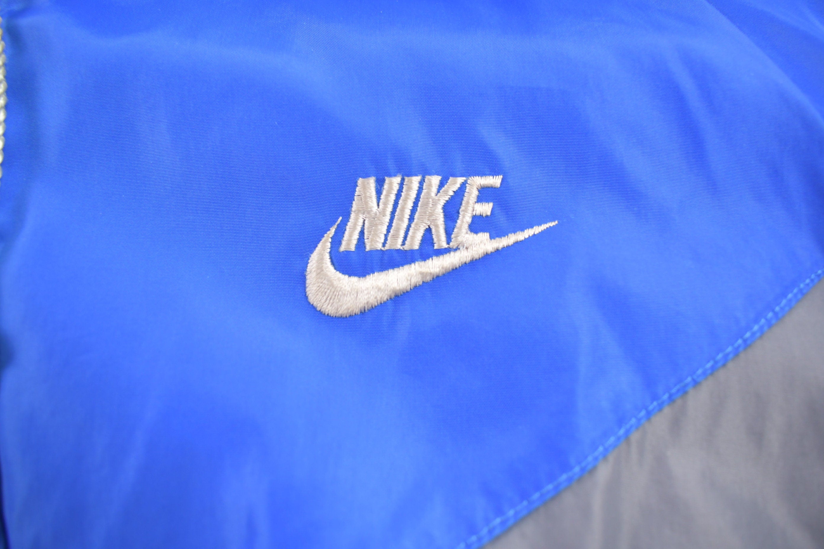 Vintage 1980s Nike Color Block Blanket Lined Windbreaker Jacket