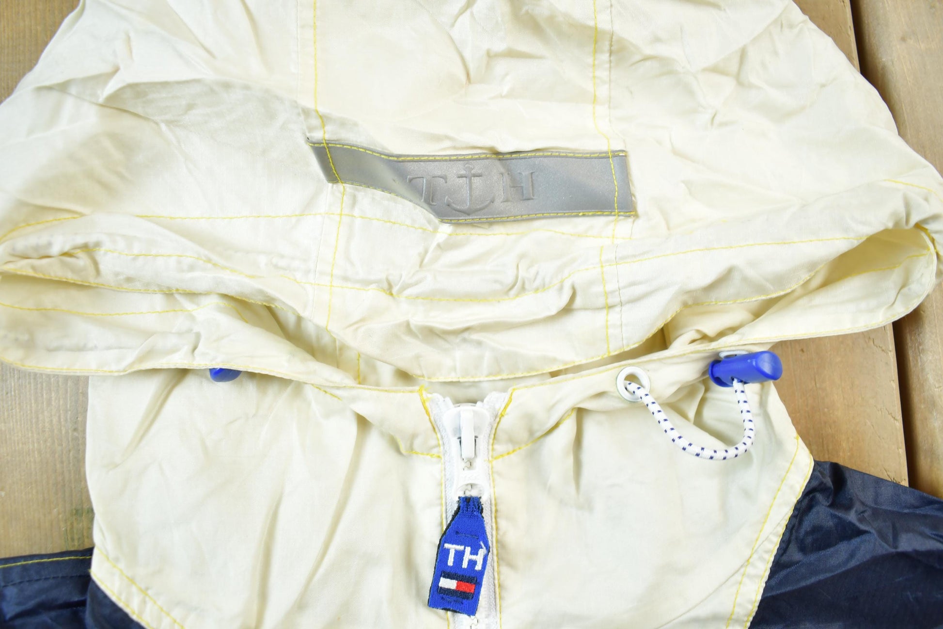 Vintage 1990s Tommy Hilfiger Sailing Gear Packable Windbreaker Jacket
