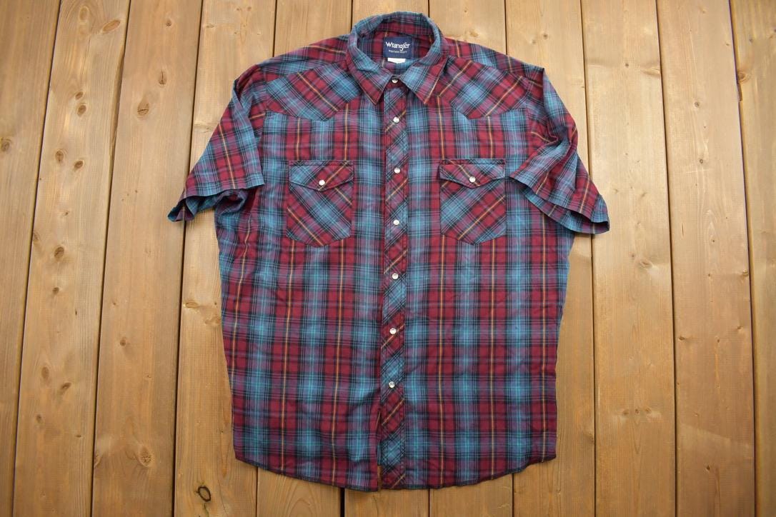 Vintage 1990s Wrangler Plaid Flannel Button Up Shirt
