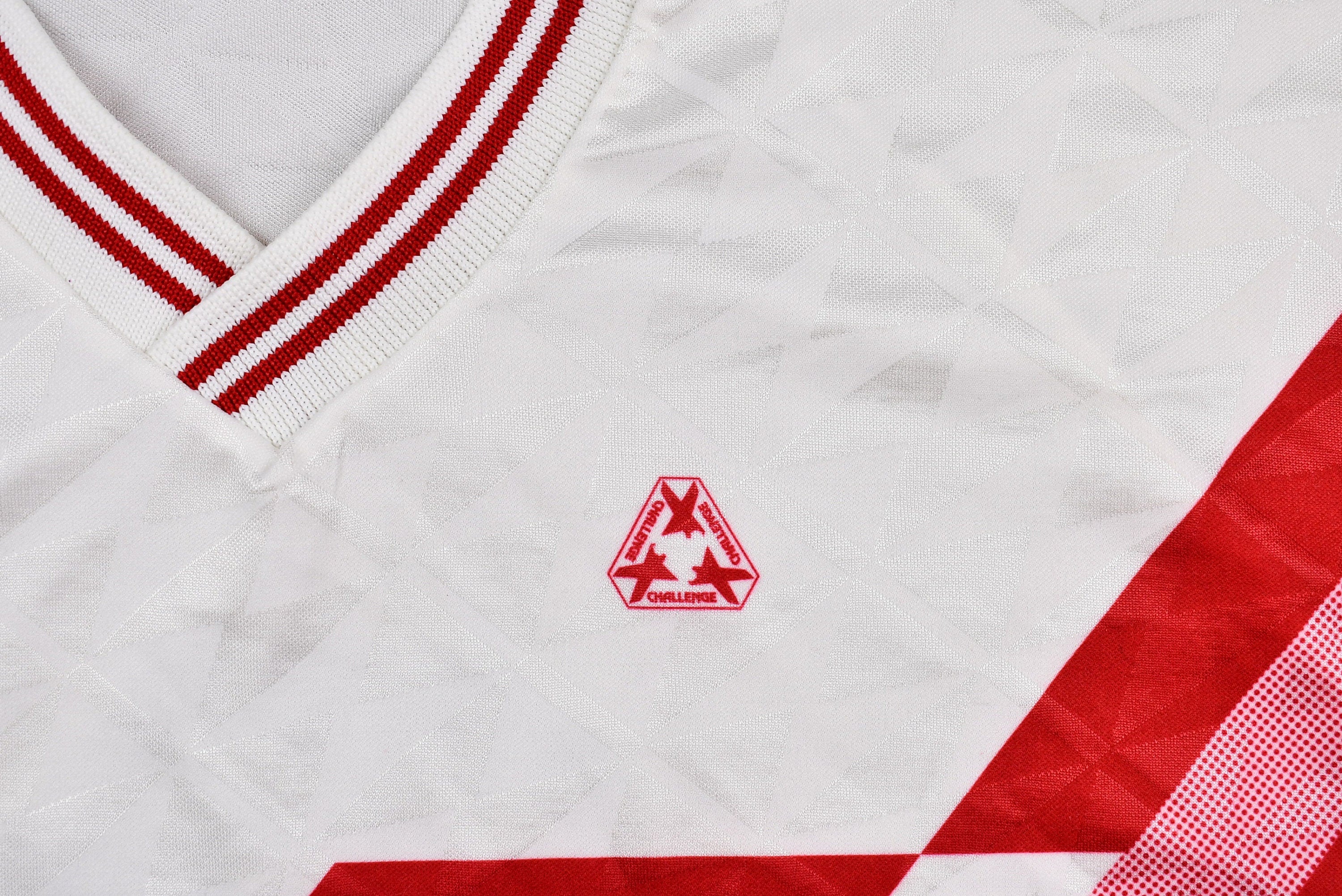Vintage 1990s Challenge Jersey-Style T-Shirt