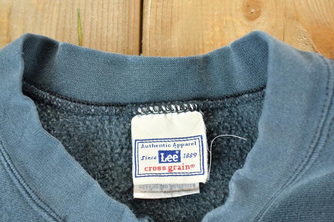 Vintage 1990s All American Screen Printing Cropped Heavyweight Souvenir Crewneck Sweatshirt Made In USA