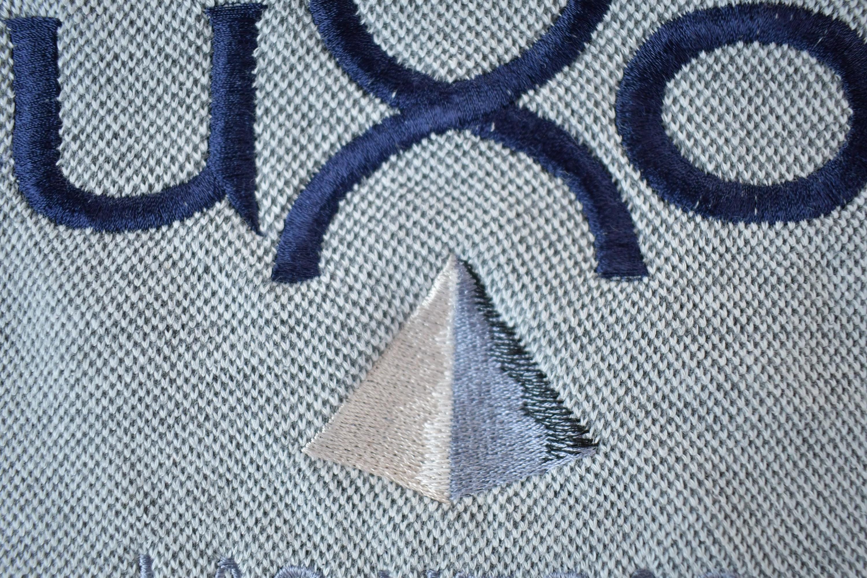 Vintage 1990s Luxor Las Vegas Heavy Knit Crewneck Sweatshirt